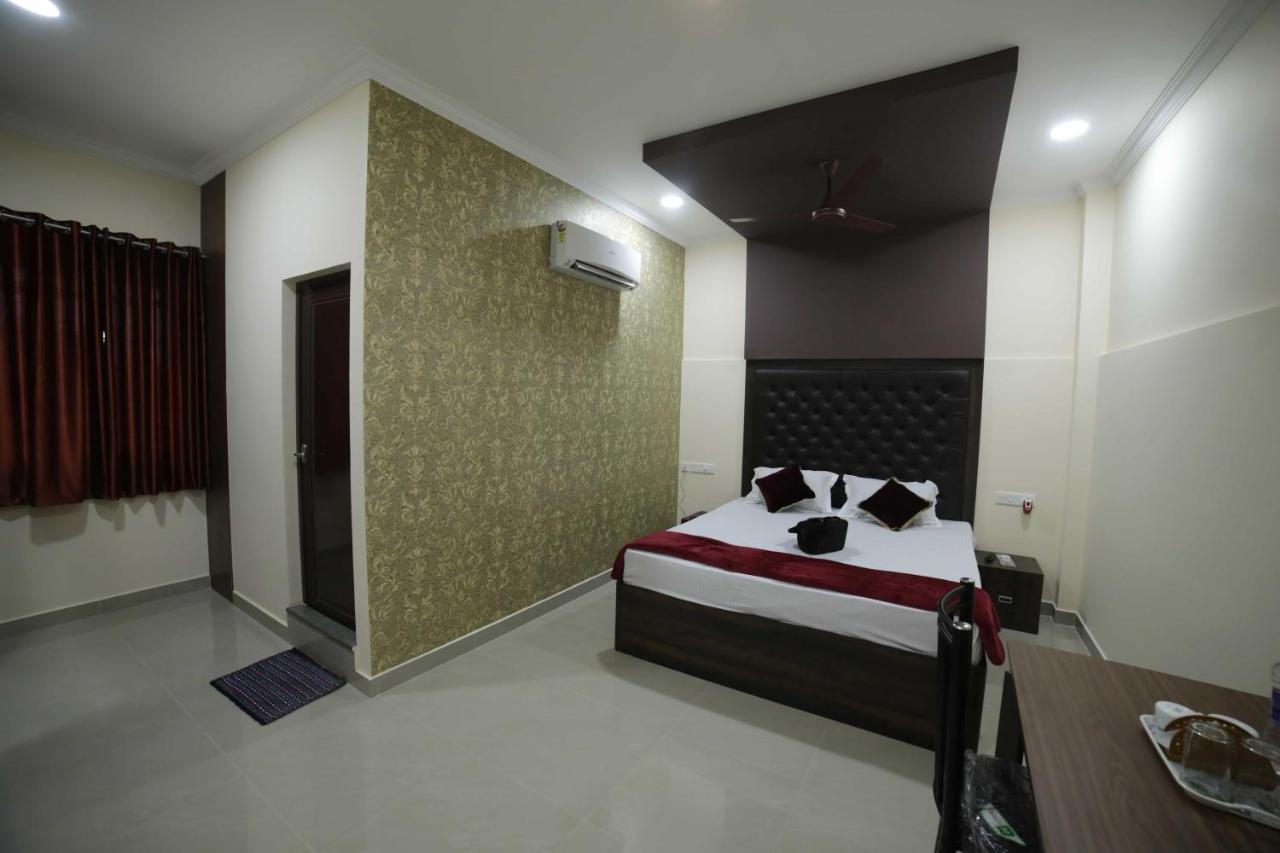 אפרטהוטל Thrissur Shivalaya Residency מראה חיצוני תמונה
